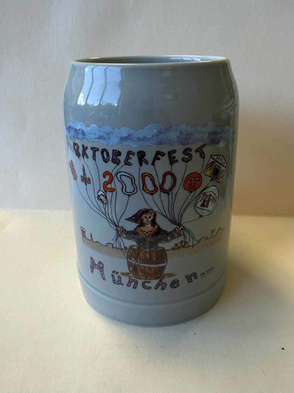 Vintage Oktoberfest München 2000 Ceramic Heavy Stoneware Beer Stein.
